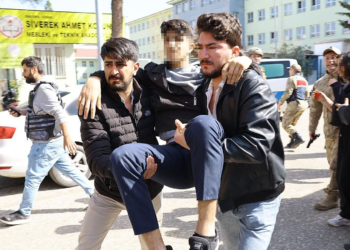 Tiroteo en una escuela de Turquía deja al menos 16 heridos