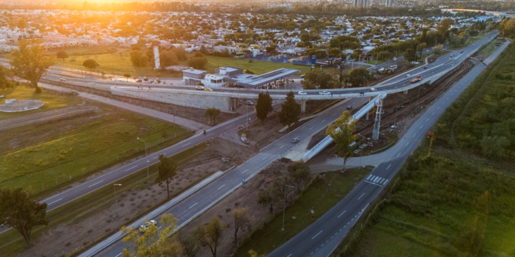 La Provincia inauguró el altonivel de Valle Escondido