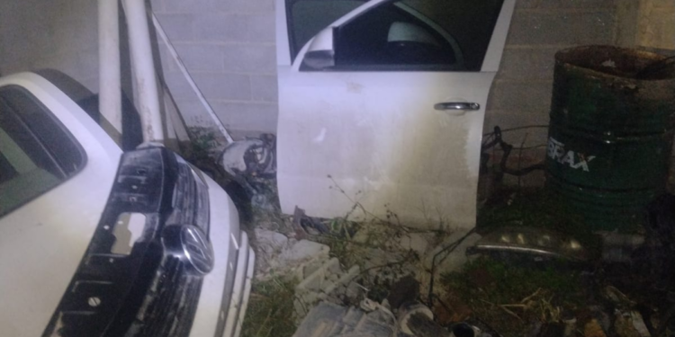 Desarticularon dos desarmaderos clandestinos en barrio 25 de Mayo