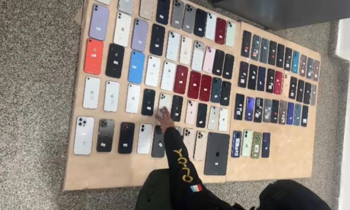 Allanaron un departamento en el Centro y secuestraron más de 80 celulares robados