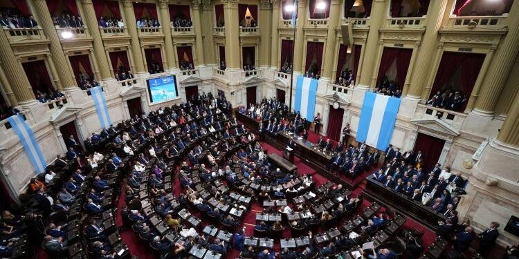Diputados aprobó la ley de hojarasca y continúa el debate por el régimen de Zona Fría