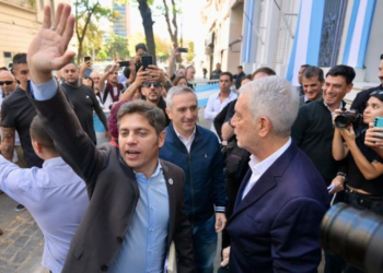 Axel Kicillof visitó Córdoba con una agenda política y críticas al gobierno de Javier Milei
