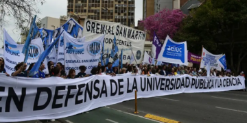 Marcha Federal Universitaria en reclamo por la Ley de Financiamiento