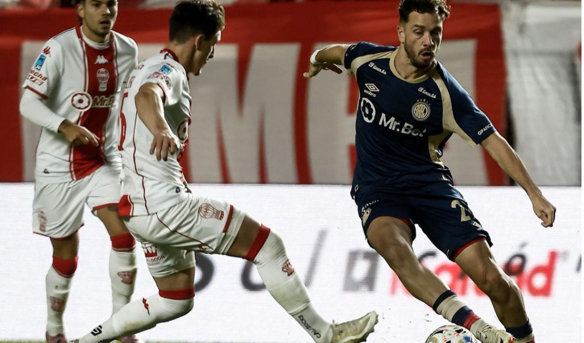 Argentinos venció 1 a 0 a Huracán en suplementario y avanzó a semi