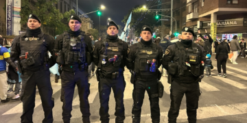 Operativo de seguridad en el Patio Olmos por la Selección