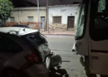 Un chofer se descompensó mientras conducía y chocó contra dos vehículos