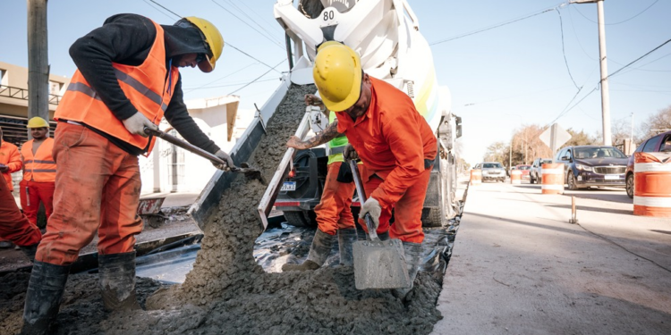 Redireccionan el tránsito por el avance de obra en Av. Bodereau