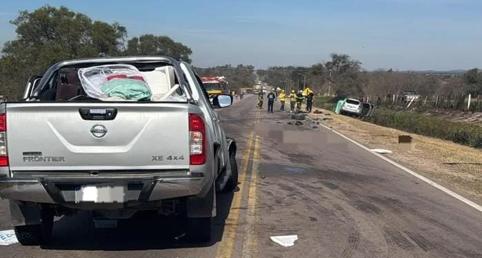 Dos personas murieron en un choque frontal en la Ruta Nacional 9