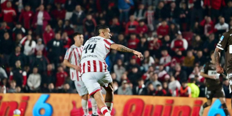 Instituto venció a Platense y logró su primer triunfo en el Torneo Clausura