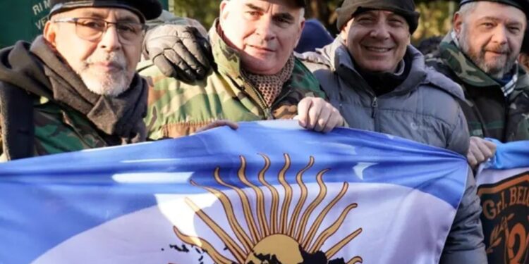 Veteranos de Malvinas convocaron a separar el fútbol de la guerra antes de la semifinal