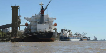 Prefectura Naval intimó a más de 500 trabajadores a levantar el paro