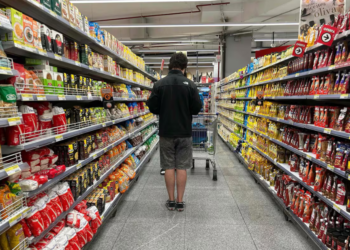 La inflación de julio fue de 2,1% y acumuló 33,8% en los últimos doce meses