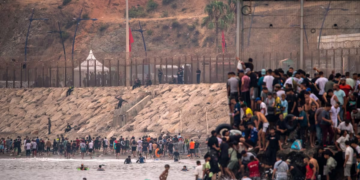 Crisis migratoria en Ceuta: ascienden a 88 los muertos mientras continúa la emergencia