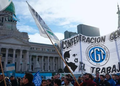 La CGT marcha por el endeudamiento de las familias