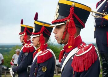 Suspendieron por mal tiempo el desfile cívico-militar en Alta Córdoba