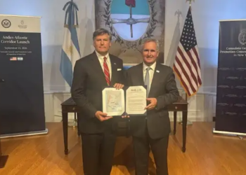 Argentina y EE.UU firmaron un acuerdo por USD 7.000 millones para infraestructura