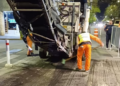 Córdoba: repavimentan de noche una avenida céntrica de cara a la visita del Papa