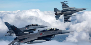 Se demoró la llegada de los aviones F-16 a la Argentina