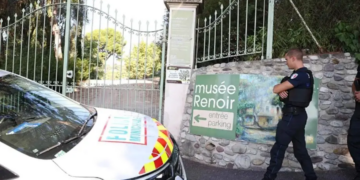 Golpe al Museo Renoir: robaron dos obras en Francia