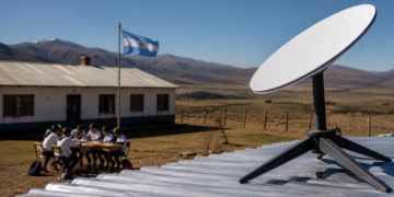 El Gobierno firmó un acuerdo para conectar 6 mil colegios rurales