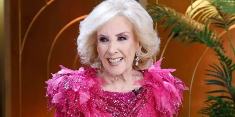 Mirtha Legrand recibió el alta médica tras una semana de internación