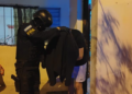Vendían drogas a pocos metros de una plaza y las ocultaban en galletas: cinco detenidos