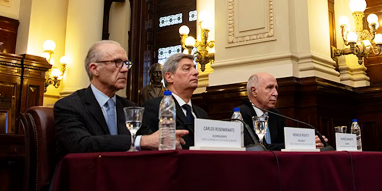 La Corte defendió su fallo sobre la ley de Tierras