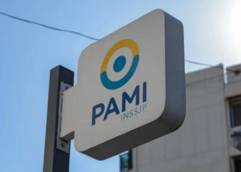 Médicos y odontólogos de PAMI inician un paro de 96 horas